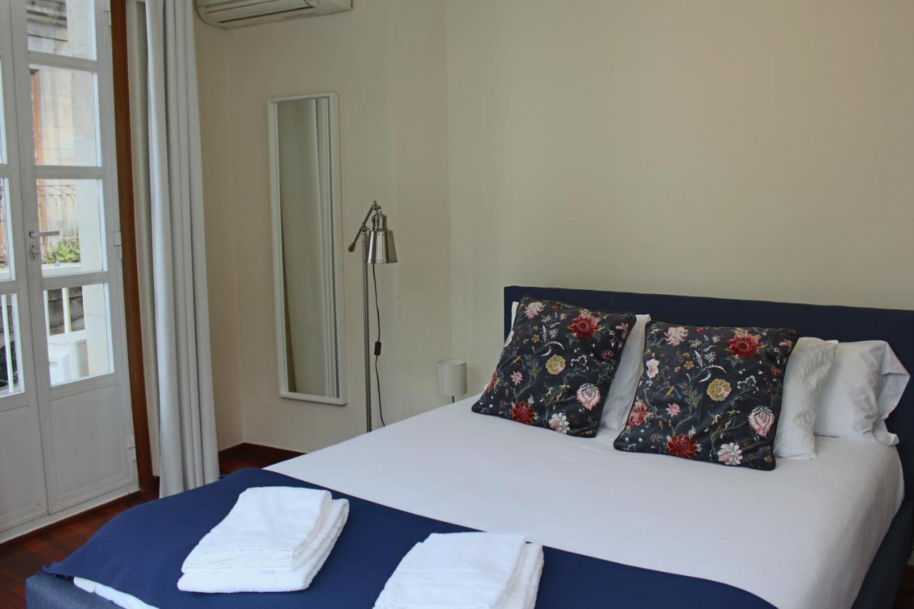 Ferienwohnung Estupendo Piso En El Casco Historico De Vigo Exterior foto